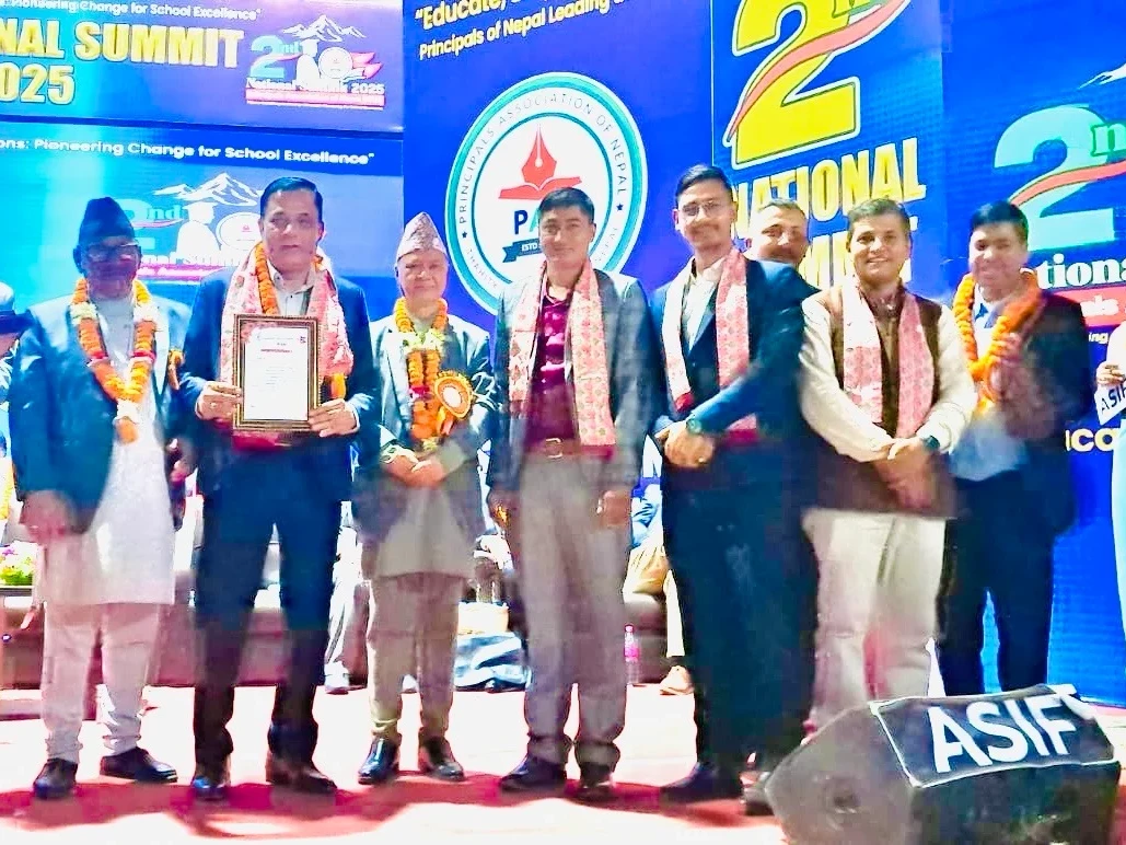 धादिङको नीलकण्ठ बागमती प्रदेशकै उत्कृष्ट नगरपालिका घोषित